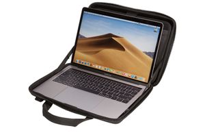 Обзор новой коллекции сумок и чехлов для ноутбука Thule Gauntlet MacBook®