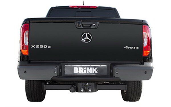 Thule / Brink 658300 фиксированный фаркоп для Mercedes X-Class, Nissan NP300 Navara, Renault Alaskan () цена 21 158 грн