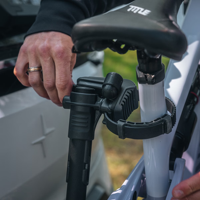 Велокрепление на фаркоп автомобиля Thule VeloLite (9052) Black