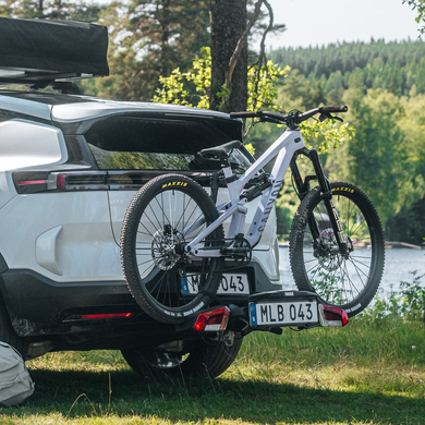 Велокрепление на фаркоп автомобиля Thule VeloLite (9052) Black