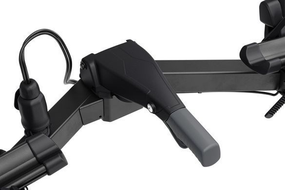 Велокрепление на фаркоп автомобиля Thule VeloSpace 3 (9033)