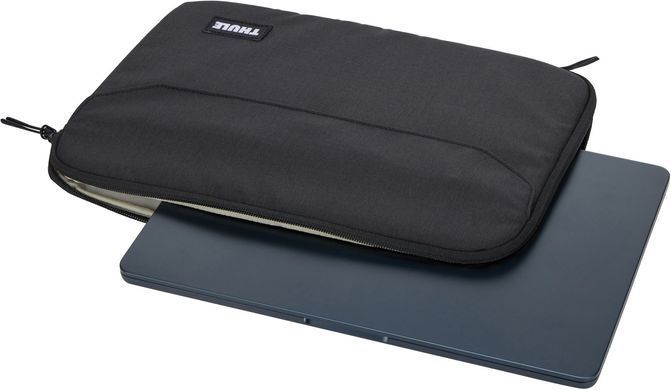 Чехол Thule Lithos Sleeve MacBook Air 15'' (TLS115) (Black)