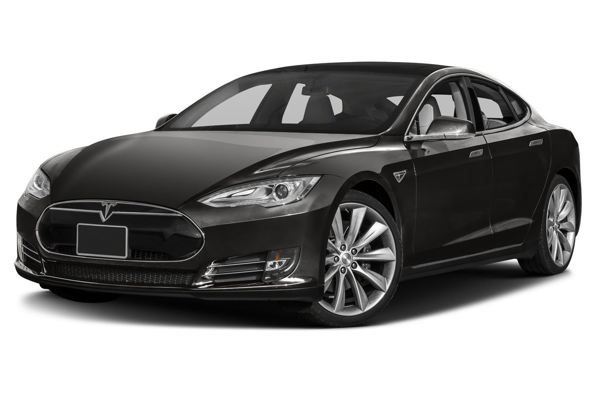 Tesla model s вид спереди